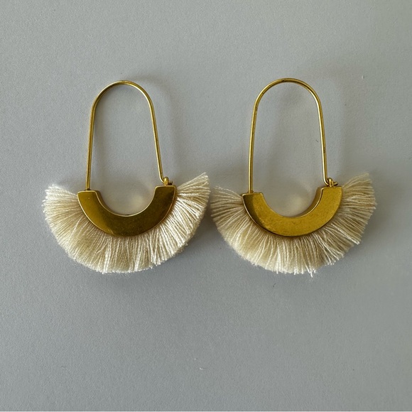Madewell Gold and White Arc Wire Fringe Earrings - Picture 4 of 4